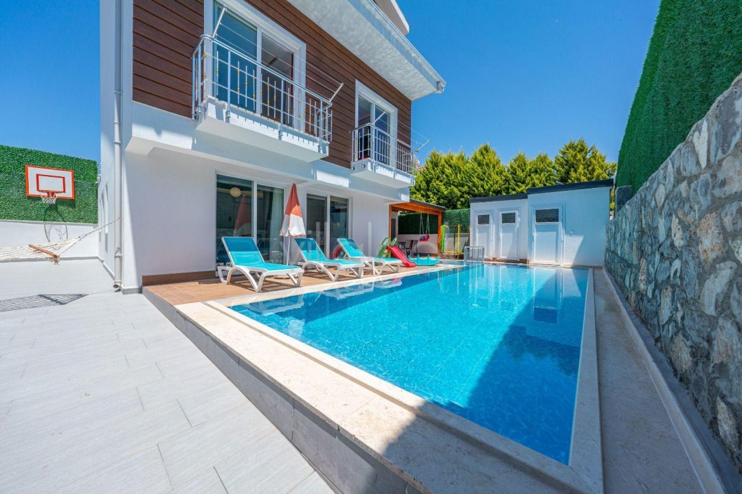 VİLLA YEDİYILDIZ GÜNEY